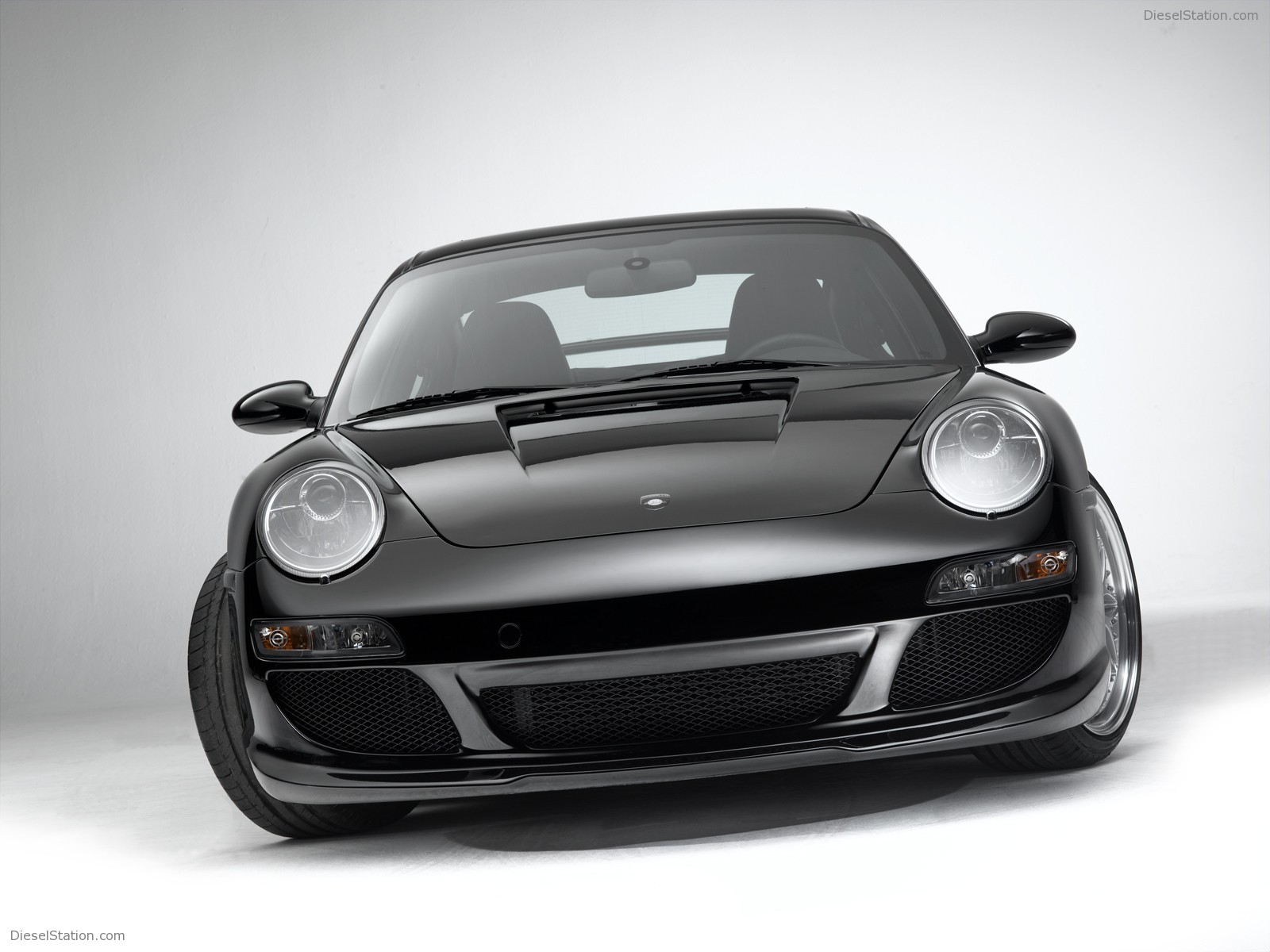 GT 3.8L (2006)